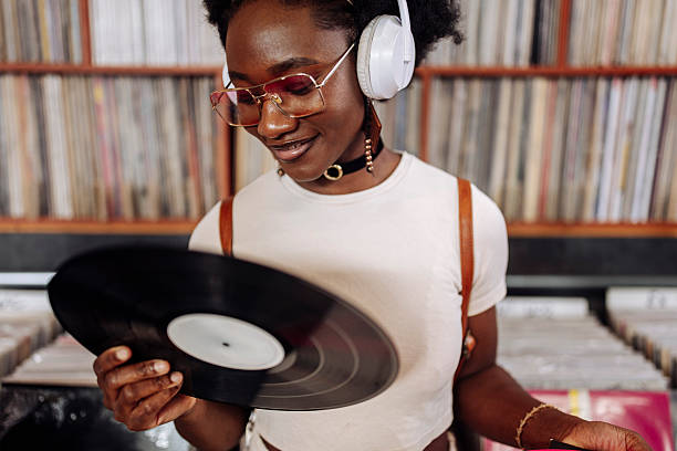 istock Woman shopping records 2227056219