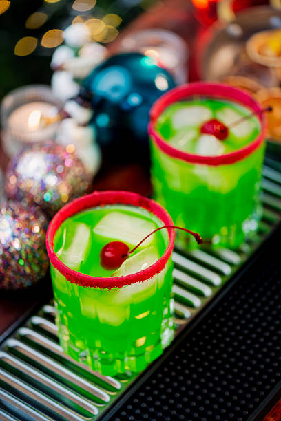 istock The Grinch Cocktail 2227104923