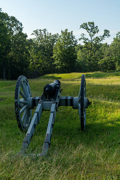 istock A revolutionary war cannon defending a fort 2227144160