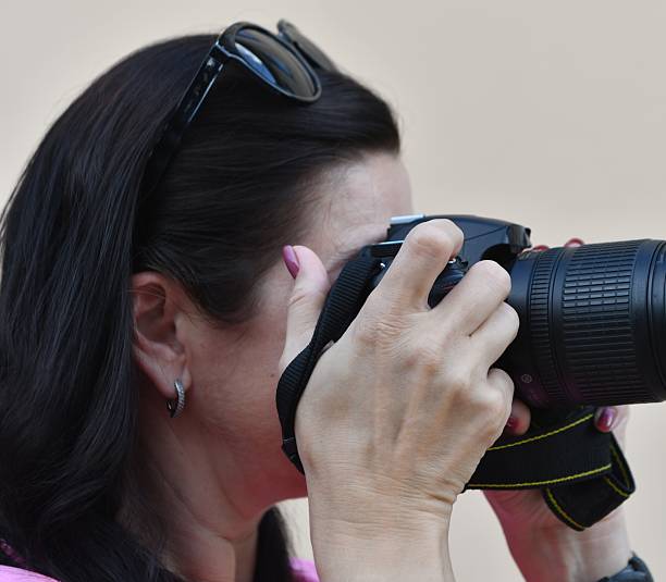 istock girl photographer 2227258798