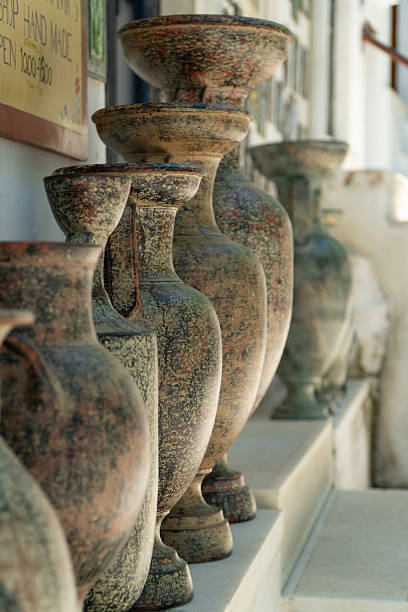 Ancient China Yangshao Culture: Painted pottery column