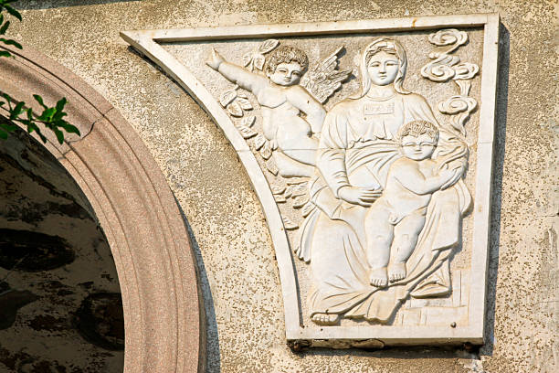 Ms and children body marbles stone sculpture, closeup of photo