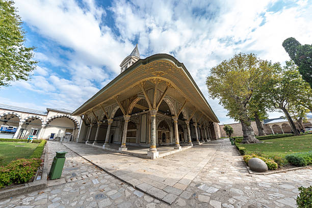 ncient Ottoman handmade turkish tiles from Sultanahmet in Istanbul,
