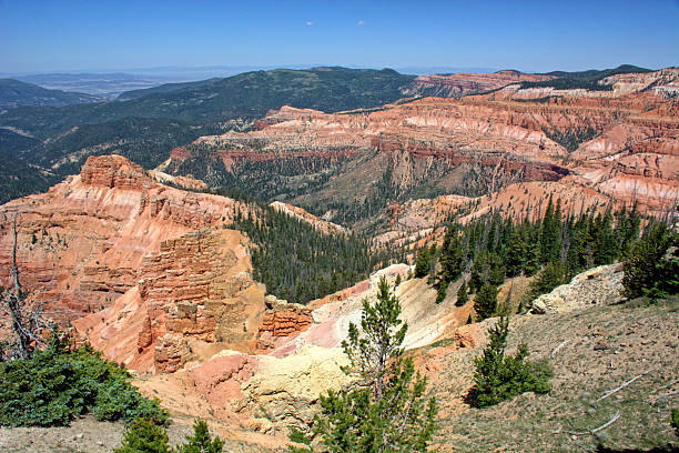 istock Vibrant Red and Orange Cliffs at Cedar Breaks National Monument, Utah 2227576410