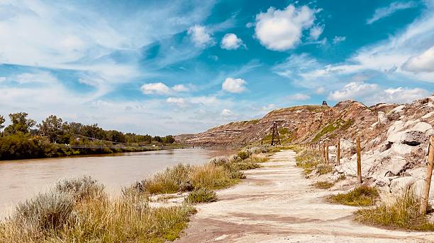 istock Red Deer River valley alberta summer 2025 2227644274