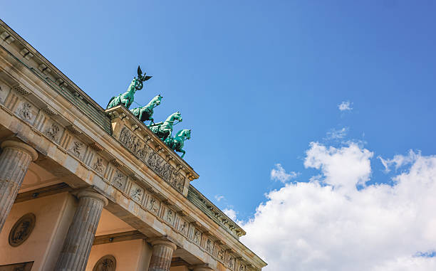 istock Brandenburger Tor, Berlin. 2227825492