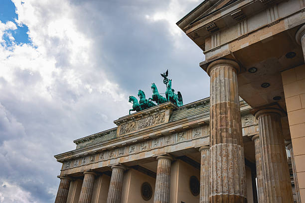 istock Brandenburger Tor, Berlin. 2227825679