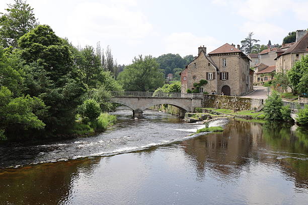 istock Eymoutiers - Vienne river 2227930439