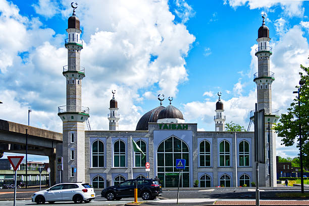 The Hague, Holland - December 22, 2010: El Madinah Mosque in the snow in a local neighborhood on December 22, 2010 in The Hague, Holland