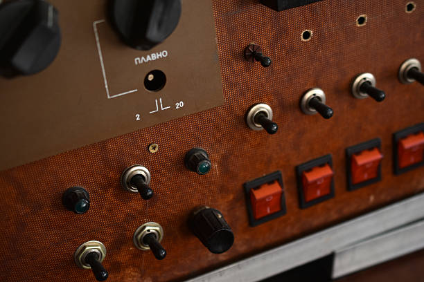 Radio communication and transmission tracking room. Devices for listening in on secure radio transmission and spying for data