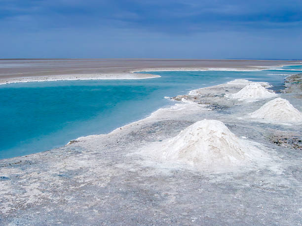 istock Chott el Djerid salt lake landscape, Tunisia 2228185420