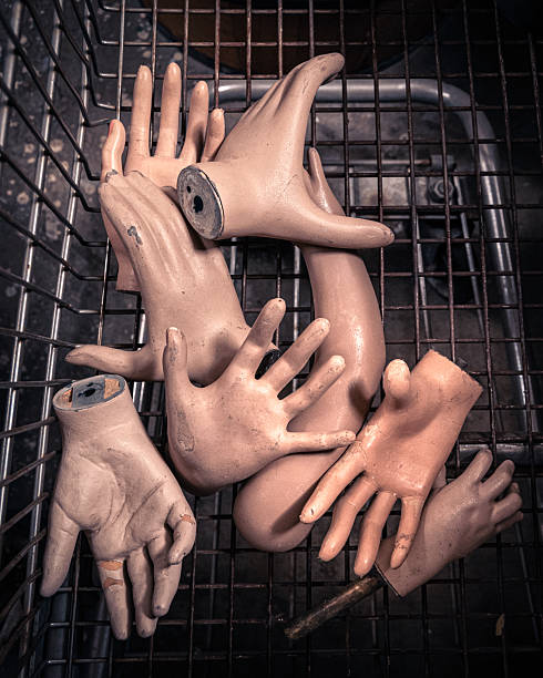 Mannequin hands in a shopping cart