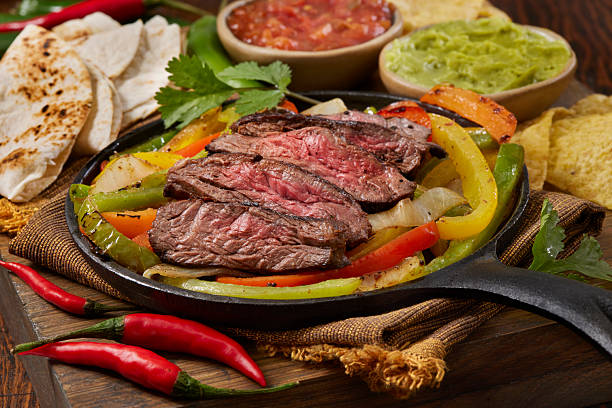 istock Medium Rare Inside Skirt Steak Skillet 2228350658