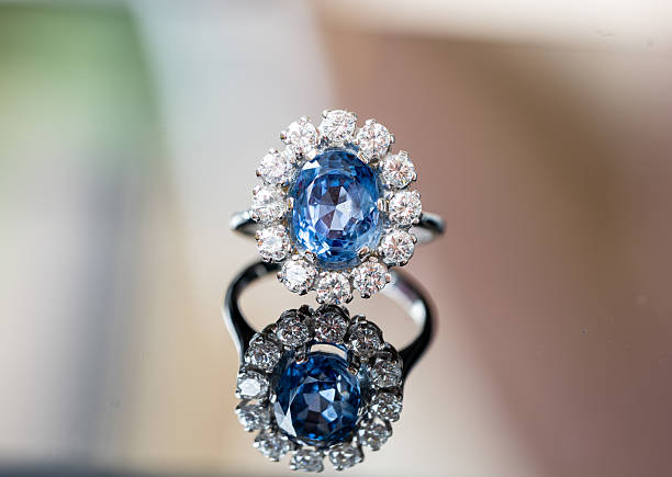 5 ct sapphire unheated and 1 ct diamonds in 18k gold