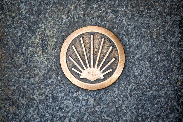 Scallop shell symbol on Rue Saint Martin, Paris