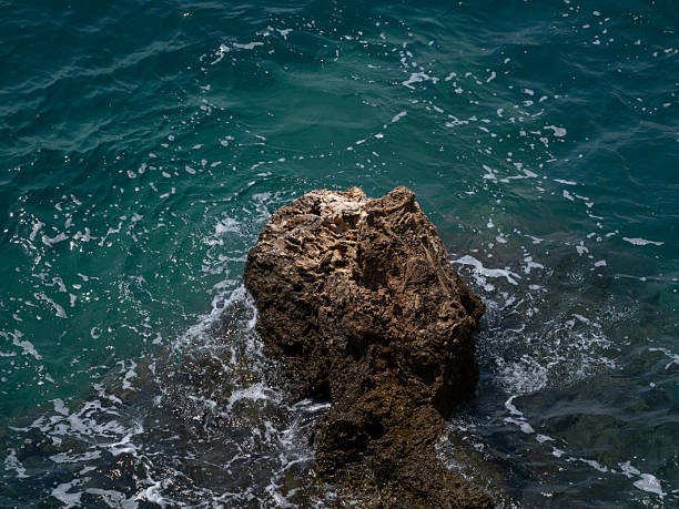 Waves crashing on the rocks