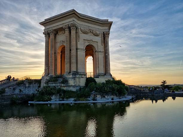 Montpellier triumph arc with a stunning sunset