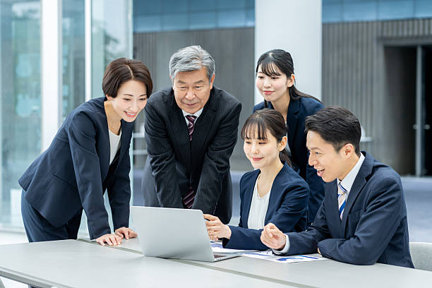 istock Business people having a meeting 2228722292