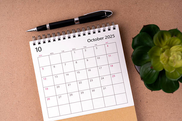 istock October 2026 desk calendar 2228795844