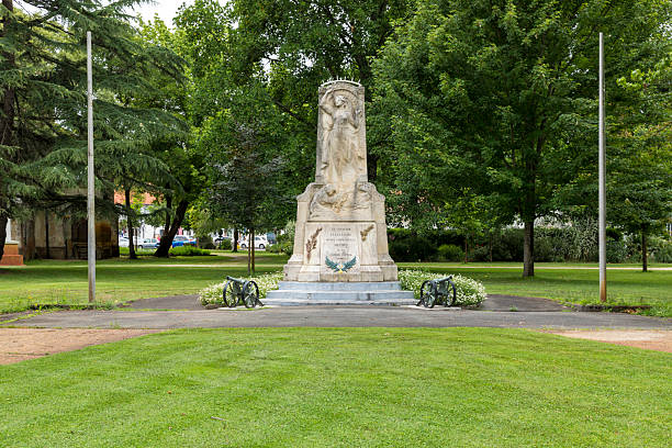 istock Mimizan War Memorial 2228926732