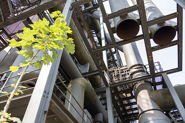 istock old heavy metal industrie factory 2228932982