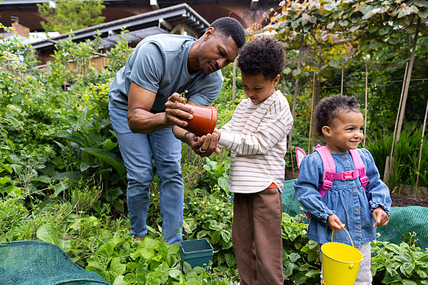 istock Gardening with Young Children 2228943336