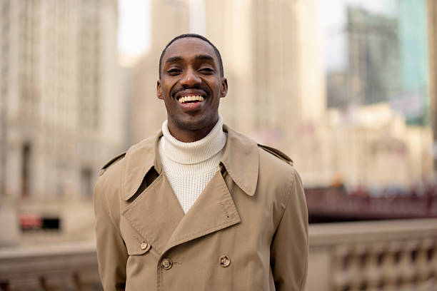 istock Young businessman smiling in chicago downtown 2229010573