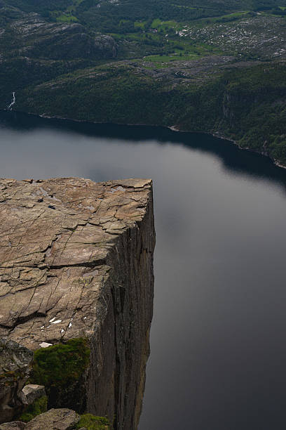 istock Preikestolen Cliff Overlooking Lysefjord in Norway 2229211045