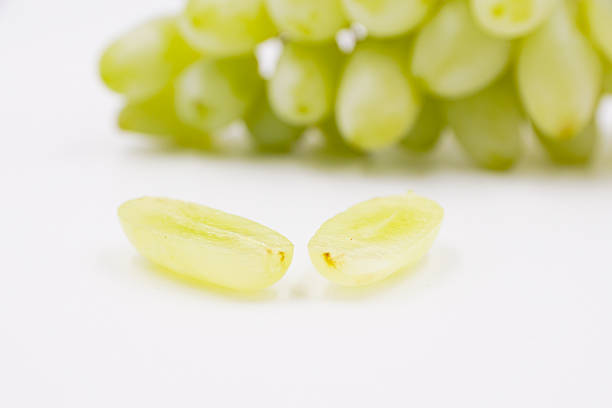 Long green super sonaka seedless grapes