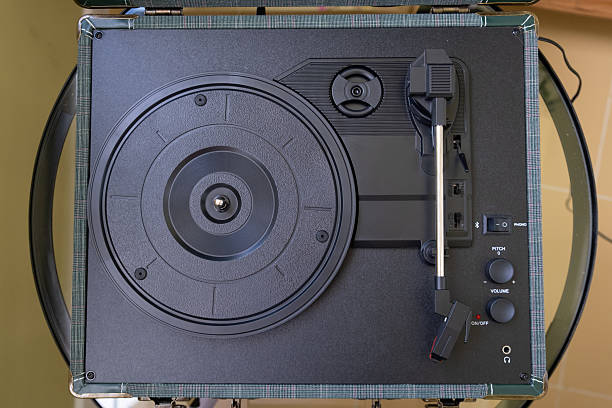 istock Top view of vinyl record player 2229527423
