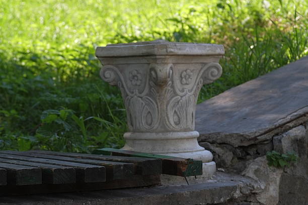 Column supporting the arches in the facade of the pantheon.