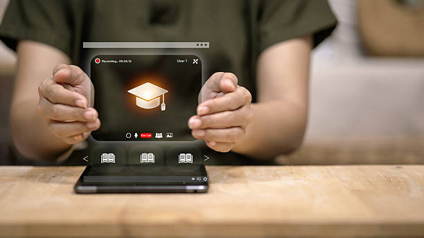 Hologram Online Education and Virtual Learning with Digital Tablet Technology