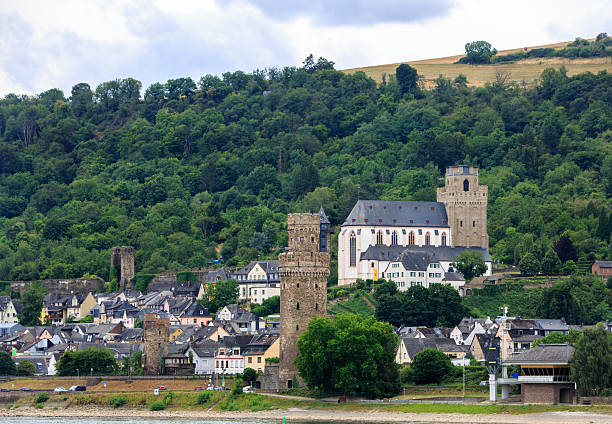 istock Oberwesel on edge of Rhine River 2230113683