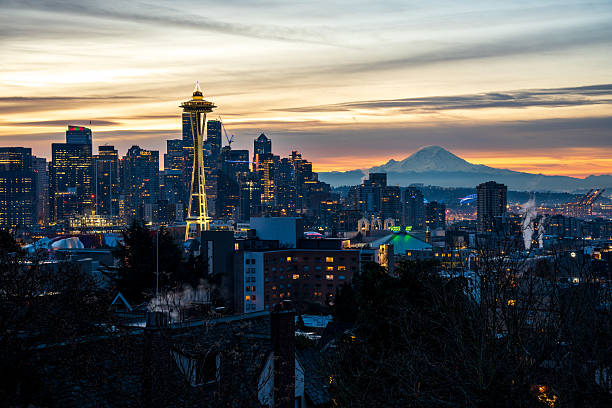 istock Early Sunrise at Kerry Park in Seattle 2230135400