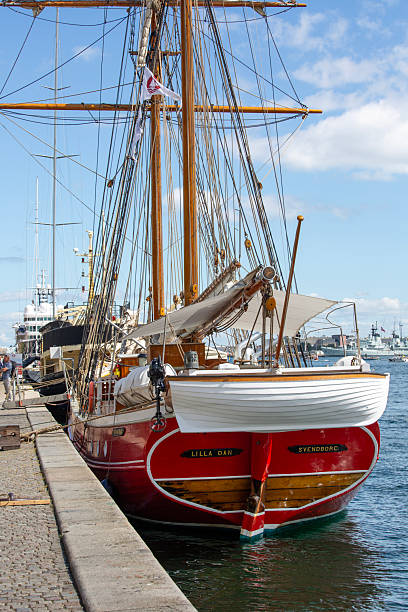 The iconic Bluenose II sails in the open Atlantic.