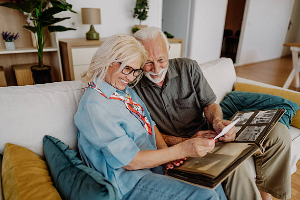 istock Photo album 2230964019