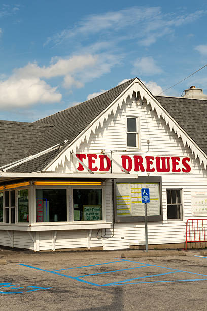 St. Louis, Missouri, USA - July 21st, 2025 - Exterior of the historic Ted Drewes frozen custard, founded in 1929, on Route 66 in St. Louis, Missouri.