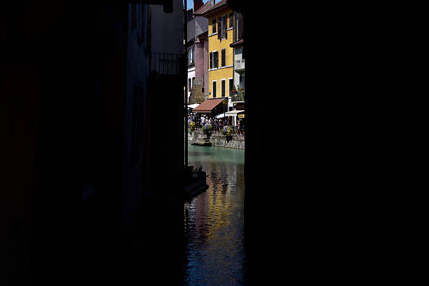 istock Annecy - ruelles et canaux 2231053797