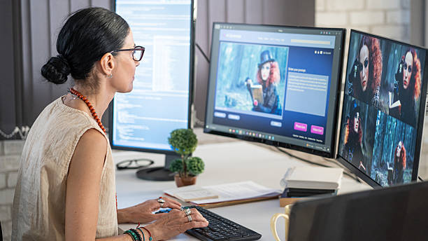 istock Senior female website designer, generates an image with artificial intelligence and creates a prompt 2231102746