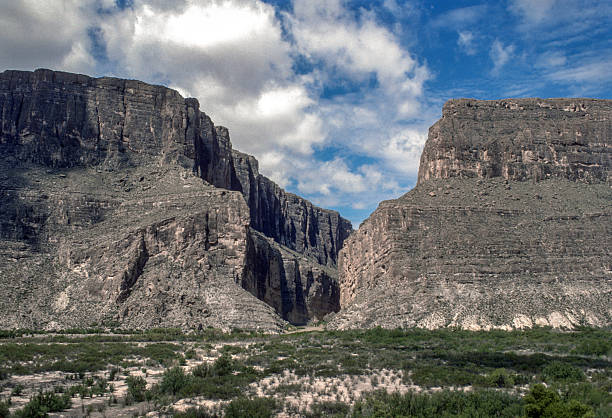istock Big Bend NP - Santa Elena Canyon Horizontal - 1984 2231162376