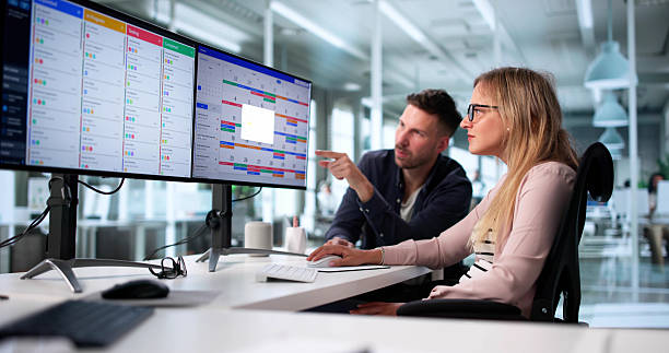istock Businesswoman Using Kanban Software To Manage Projects 2231228209