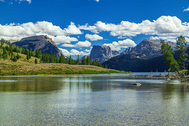 istock Wind River Range of Wyoming 2231280037