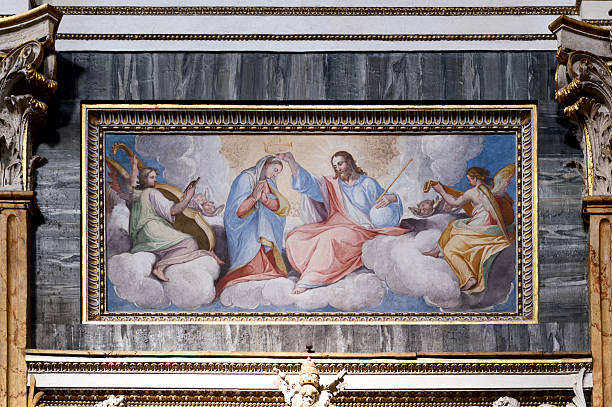istock Virgin Mary crowned Queen 2231480495
