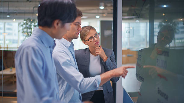 istock Business team analyzing  Social Media marketing data on digital dashboard during corporate meeting in modern office. 2231487564