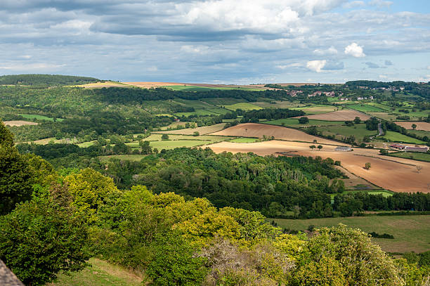 istock The Town of Vezelay 2231640305