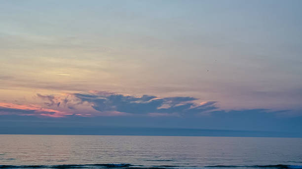istock Sunset with a beautiful horizon at sea 2231782280