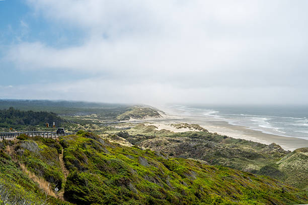 USA  California, Santa Barbara  pathway to sea and beach,