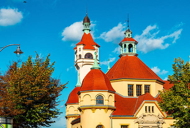 istock Old lighthouse in Sopot in autumn, Baltic Sea coast 2231930731