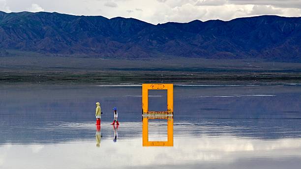 Qinghai Province, Haixi Mongolian and Tibetan Autonomous Prefecture, Wulan County, Chaka Town,\nThe Chaka Salt Lake covers an area of approximately 105 square kilometers, with a scenic area of 30 square kilometers. \