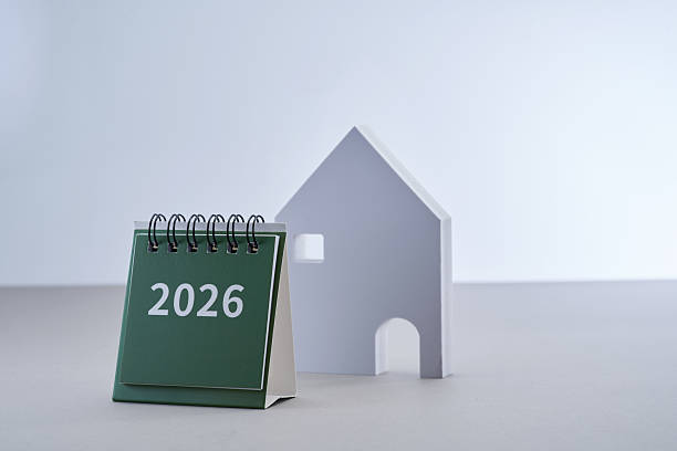 istock house model and 2026 desk calendar 2232236653